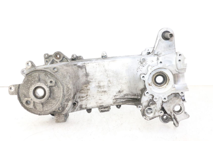 photo de LEFT ENGINE CRANKCASE PEUGEOT CITYSTAR 50 (2013 - 2017) - Additional view of the item