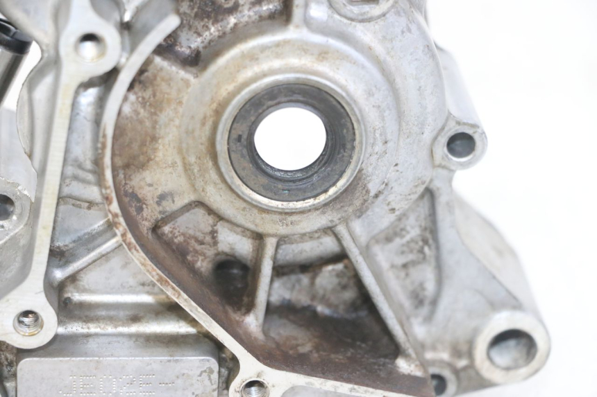 photo de LEFT ENGINE CRANKCASE HONDA CRF-F CRF F 110 (2019 - 2022) - Focus on structure