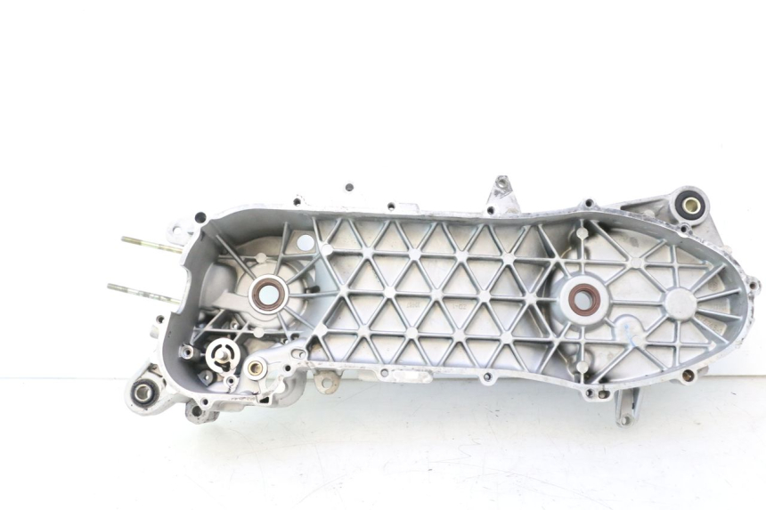 photo de LEFT ENGINE CRANKCASE PIAGGIO FLY 2T 50 (2004 - 2017) - Main view
