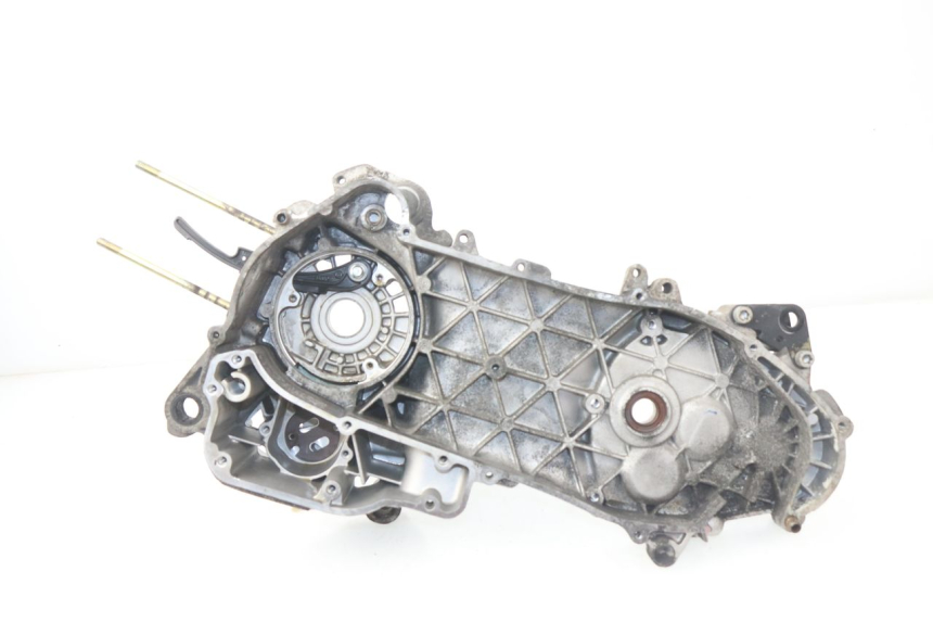 photo de LEFT ENGINE CRANKCASE PIAGGIO FLY 125 (2005 - 2012) - Main view