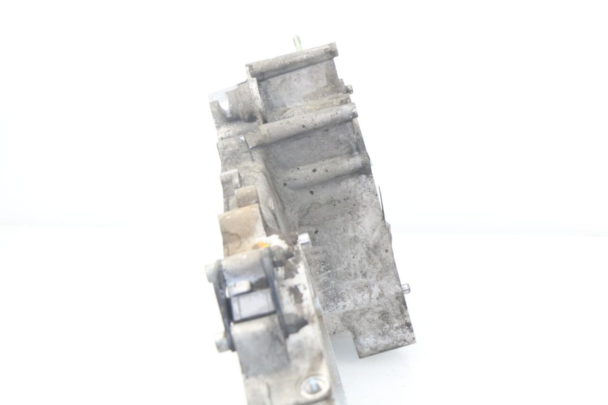 photo de LEFT ENGINE CRANKCASE PIAGGIO FLY 125 (2005 - 2012) - Product overview