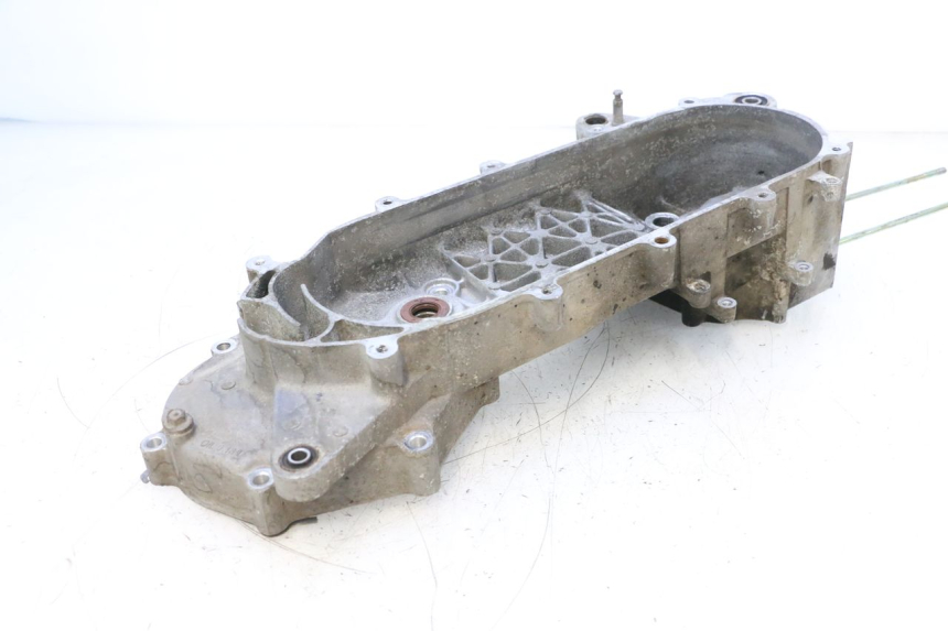 photo de LEFT ENGINE CRANKCASE SYM JET 14 4T 50 (2018 - 2022) - Surface and material condition