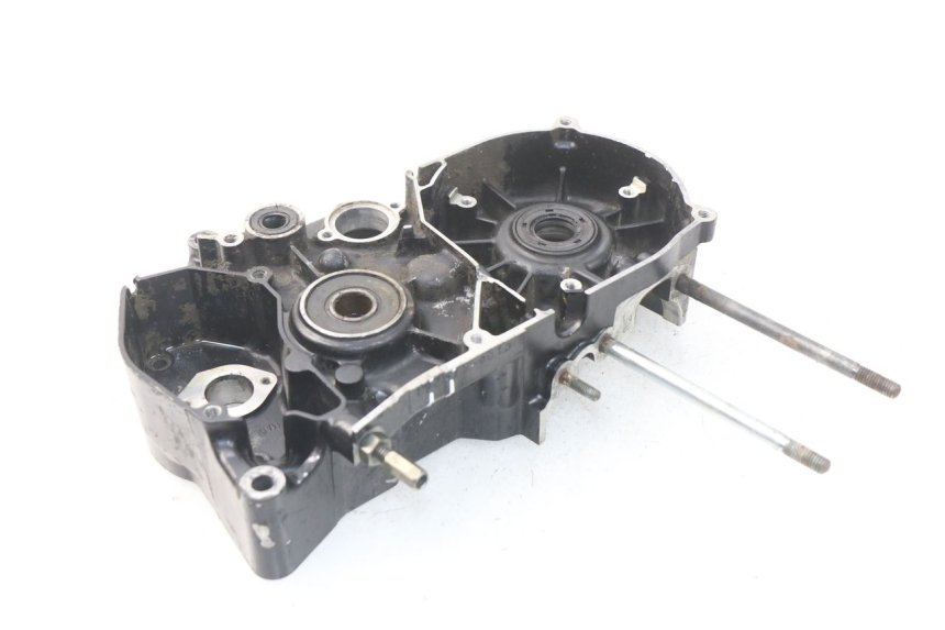 photo de LEFT ENGINE CRANKCASE SUZUKI JR 80 (2001 - 2006) - Surface and material condition