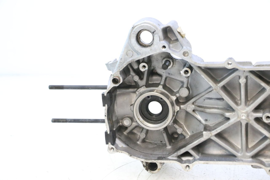 photo de LEFT ENGINE CRANKCASE RIDE JUMP 2T 50 (2012 - 2017) - Surface and material condition