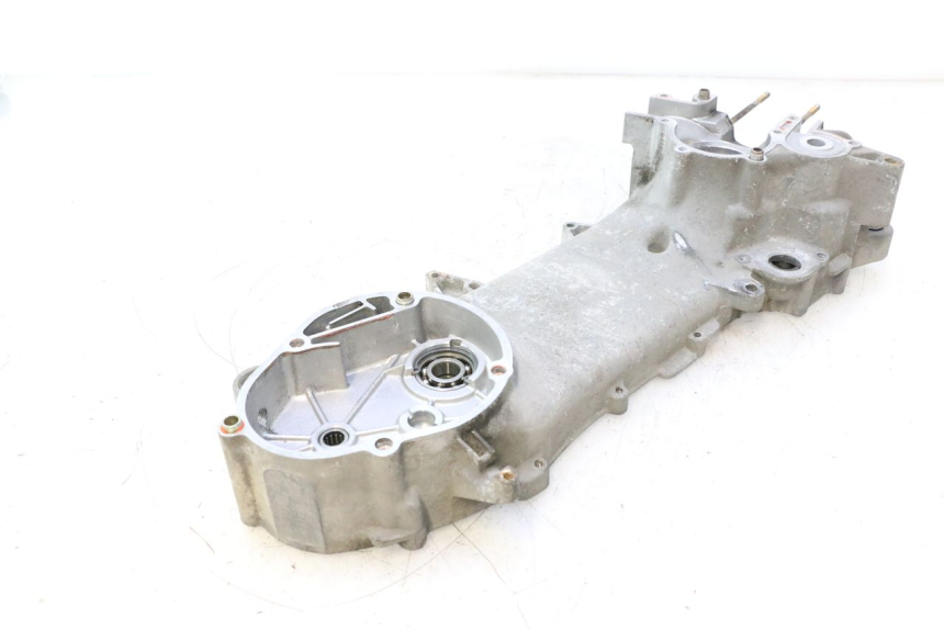 photo de LEFT ENGINE CRANKCASE PIAGGIO LIBERTY 50 (1998 - 2003) - Zoom on usage condition