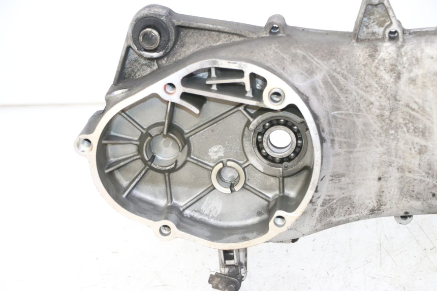 photo de LEFT ENGINE CRANKCASE PIAGGIO NEW TYPHOON 50 (2010 - 2017) - Supplementary product photo