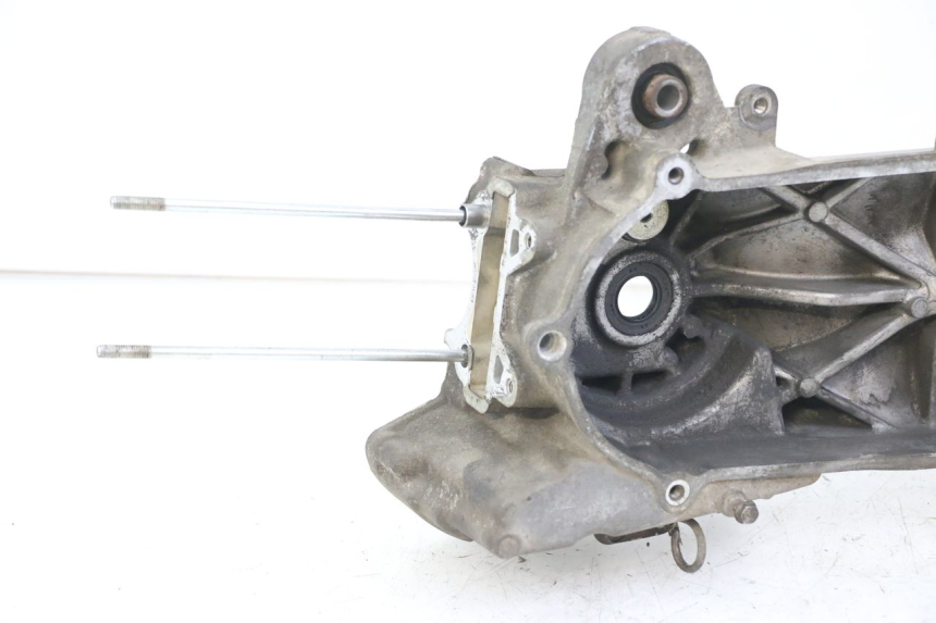 photo de LEFT ENGINE CRANKCASE MBK OVETTO 4T 50 (2008 - 2016) - Surface and material condition