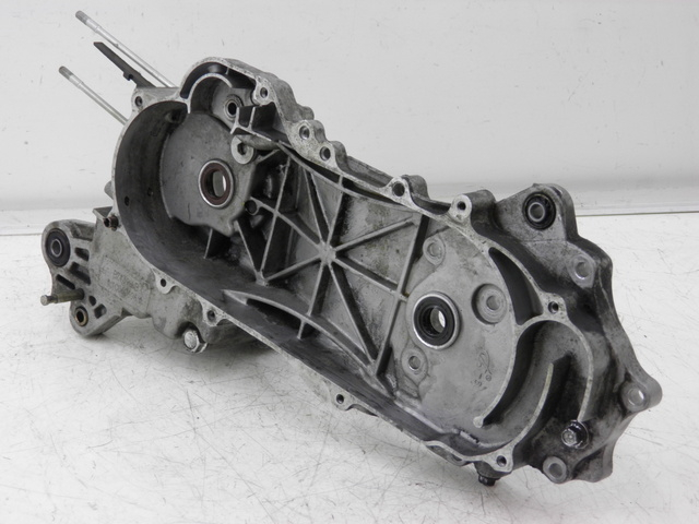 photo de LEFT ENGINE CRANKCASE ROADSIGN WALLABY 50 (2009 - 2014) - Zoom on usage condition