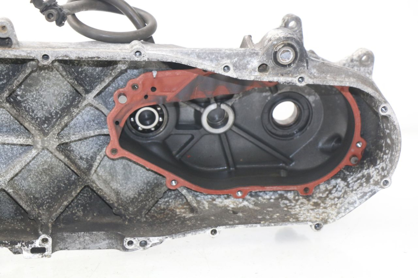 photo de LEFT ENGINE CRANKCASE APRILIA SCARABEO GT 125 (1999 - 2007) - Product overview