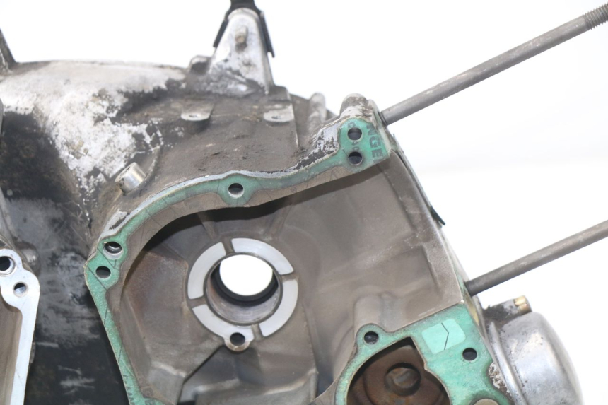 photo de LEFT ENGINE CRANKCASE APRILIA SCARABEO GT 125 (1999 - 2007) - Markings and original references