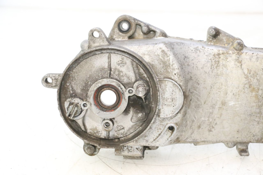 photo de LEFT ENGINE CRANKCASE PEUGEOT TREKKER 50 (1995 - 2004) - Technical close-up