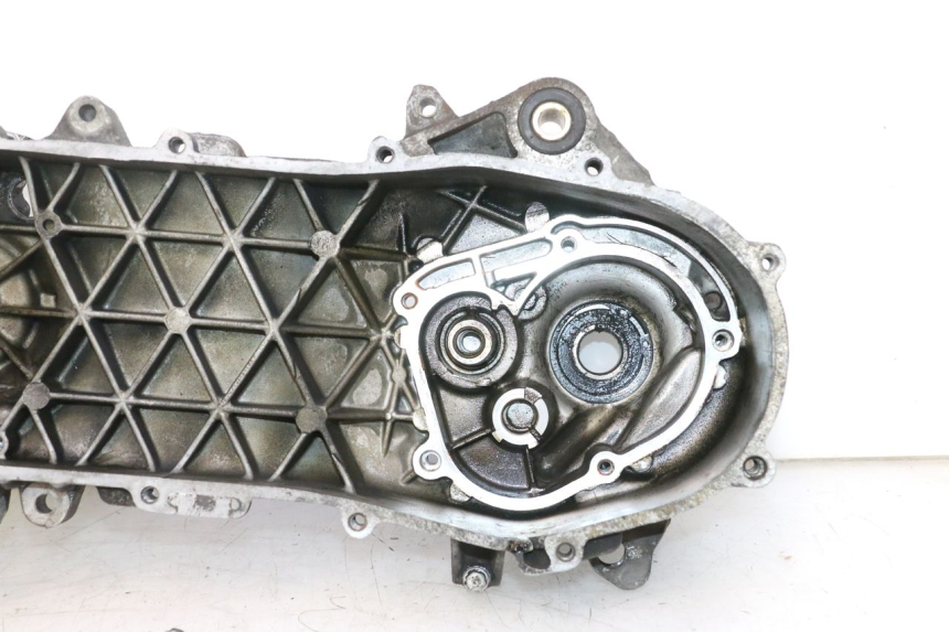 photo de LEFT ENGINE CRANKCASE PIAGGIO VESPA S 2T 50 (2007 - 2014) - Component detail