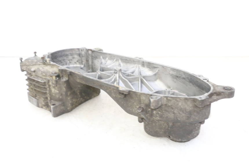 photo de LEFT ENGINE CRANKCASE YAMAHA XMAX X-MAX 125 (2006 - 2009) - Technical close-up