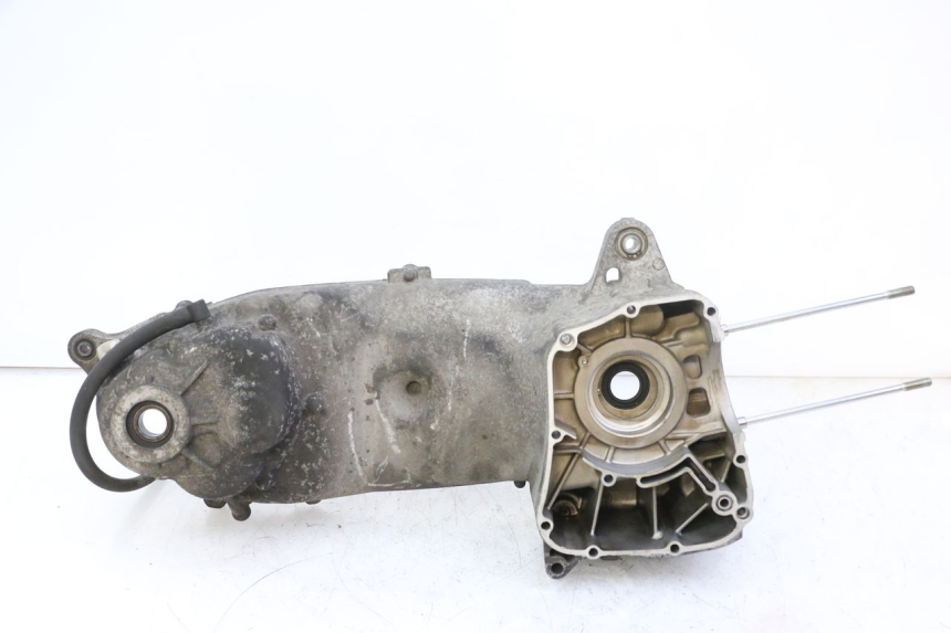 photo de LEFT ENGINE CRANKCASE YAMAHA X-MAX XMAX 125 (2010 - 2013) - Additional view of the item