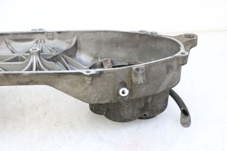 photo de LEFT ENGINE CRANKCASE YAMAHA X-MAX XMAX 125 (2010 - 2013) - Zoom on usage condition