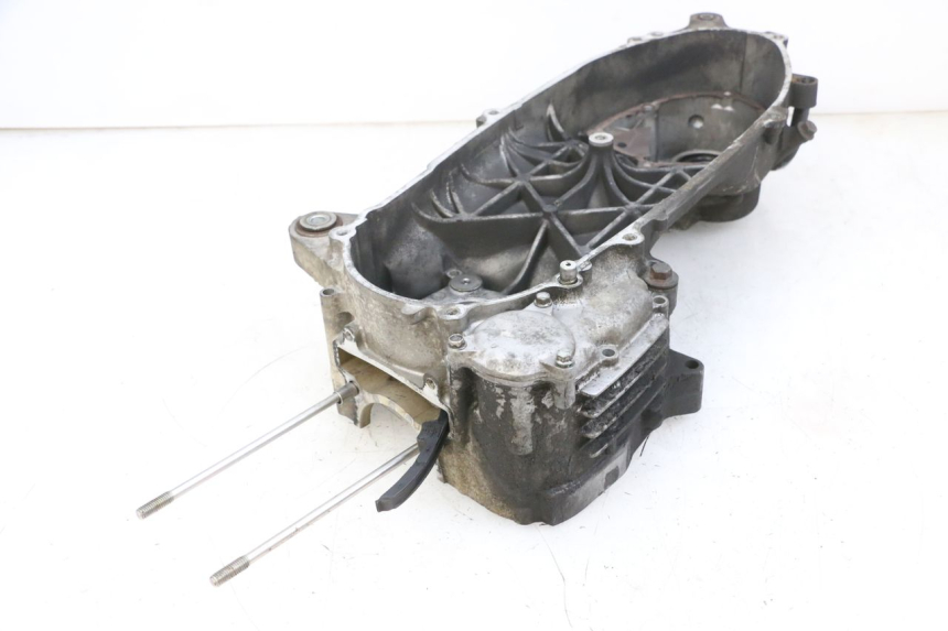 photo de LEFT ENGINE CRANKCASE YAMAHA X-MAX XMAX 125 (2010 - 2013) - Checked used part