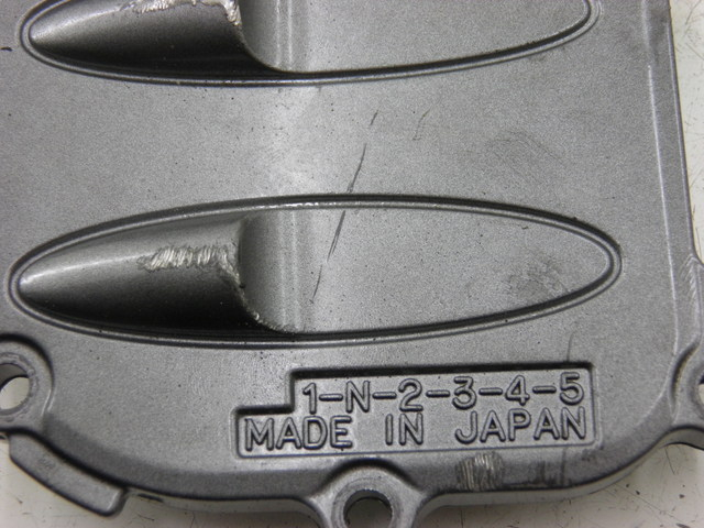 photo de LEFT ENGINE CRANKCASE YAMAHA FJR 1300 (2004 - 2005) - Technical close-up