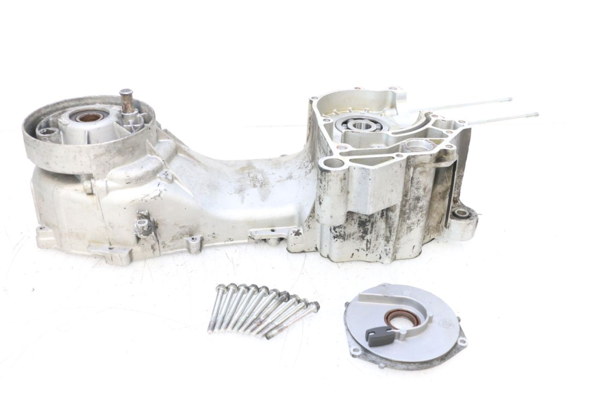 photo de LEFT ENGINE CRANKCASE PIAGGIO ZIP 4T 50 (2018 - 2020) - Markings and original references