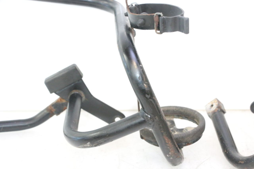 photo de CYLINDER CRASH PROTECTOR YAMAHA TDM ABS 900 (2002 - 2014) - Additional view of the item