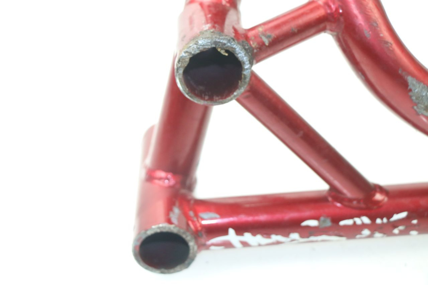 photo de CYLINDER CRASH PROTECTOR KAWASAKI ZX-6R ZX6R 636 (2003 - 2004) - Fixing points details