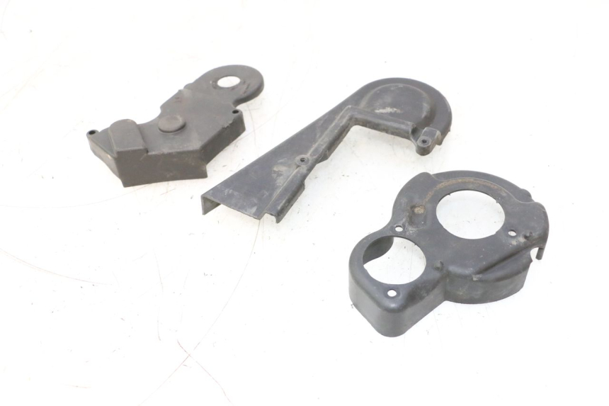 photo de SPROCKET COVER PEUGEOT 103 SPX CLIP 50 (1989 - 1992) - Alternative perspective