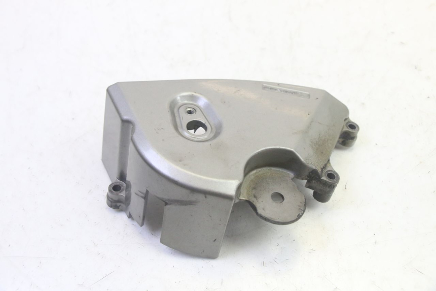 photo de SPROCKET COVER SUZUKI DL V STROM 1000 (2002 - 2007) - Zoom on usage condition