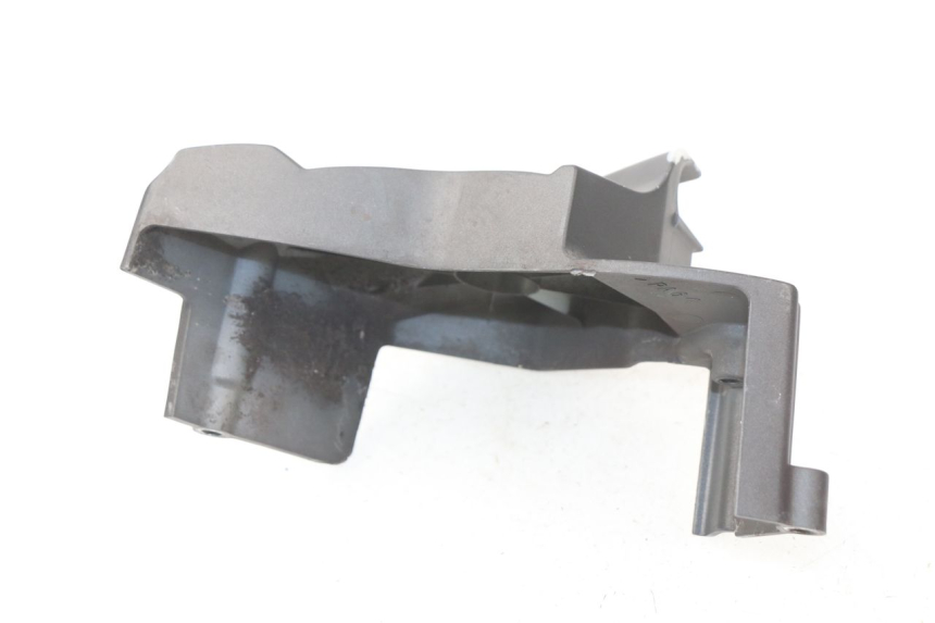 photo de SPROCKET COVER YAMAHA FZ8 800 (2010 - 2016) - Zoom on usage condition