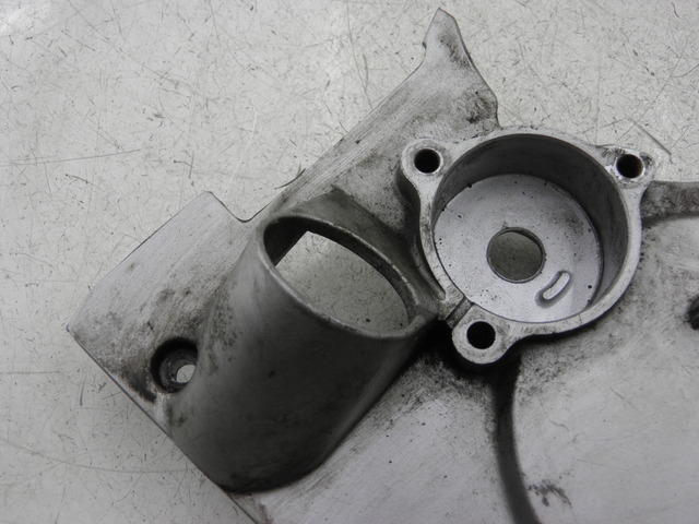 photo de SPROCKET COVER HONDA CB SEVEN FITTY 750 (1992 - 2003) - Technical close-up