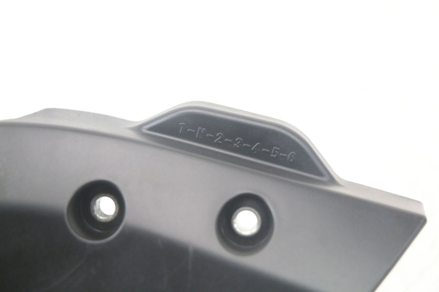 photo de SPROCKET COVER YAMAHA MT-07 MT07 ABS 700 (2014 - 2017) - Zoom on usage condition