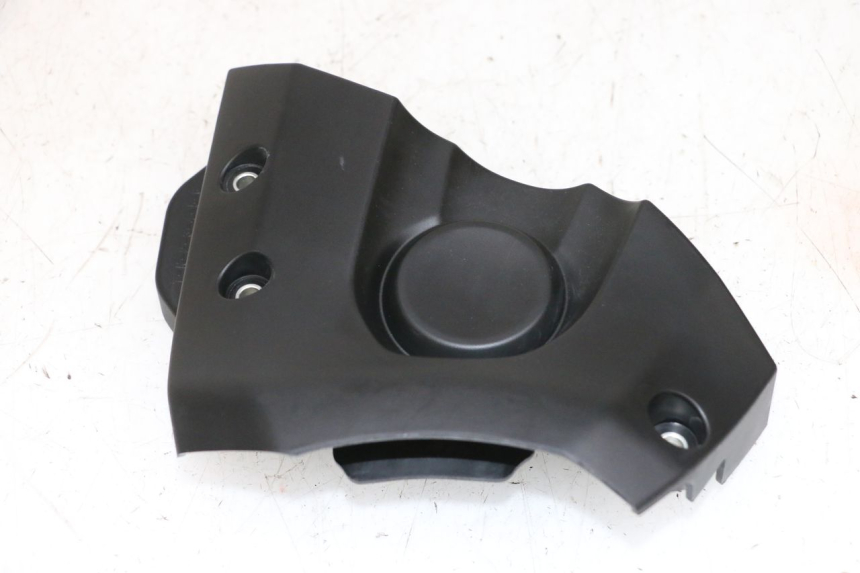 photo de SPROCKET COVER YAMAHA MT-07 MT07 ABS 700 (2018 - 2020) - Alternative perspective