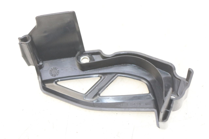 photo de SPROCKET COVER YAMAHA MT ABS 125 (2014 - 2018) - Zoom on usage condition