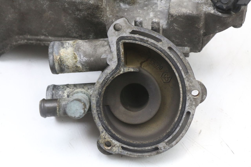 photo de WATER PUMP COVER PIAGGIO MP3 125 (2006 - 2014) - Checked used part