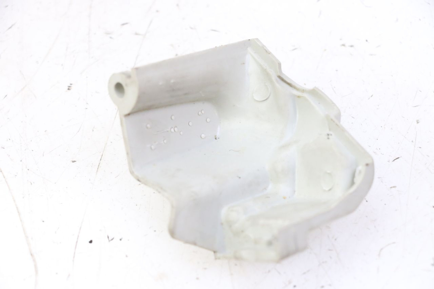 photo de OIL PUMP COVER YAMAHA PW 50 (1984 - 2025) - Component detail