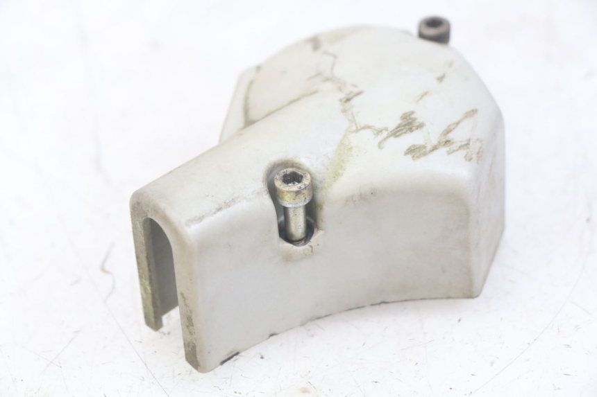 photo de OIL PUMP HOUSING PEUGEOT XP6 50 (2006 - 2011) - Alternative perspective