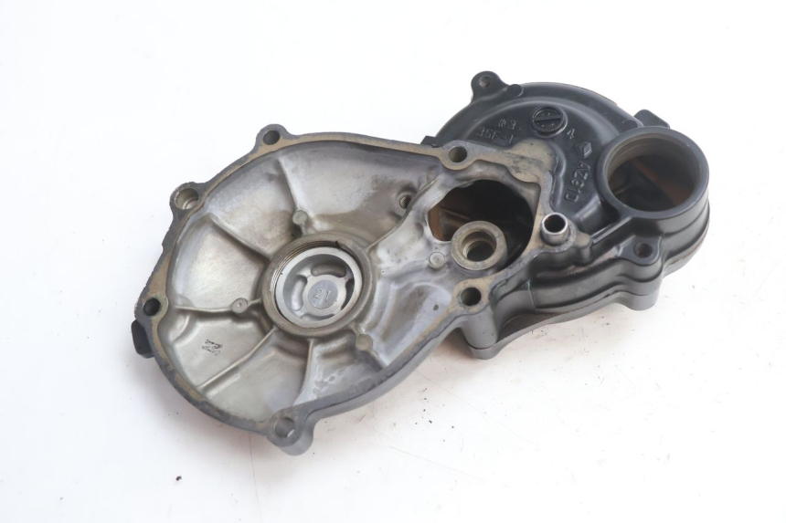 photo de STARTER CLUTCH COVER SUZUKI GSR 600 (2005 - 2012) - Technical close-up