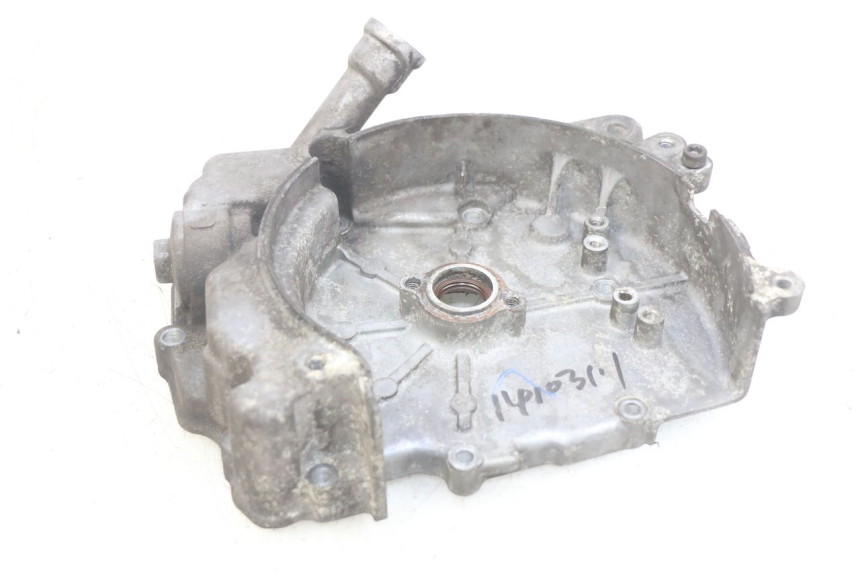 photo de STATOR COVER PEUGEOT CITYSTAR AIR 125 (2014 - 2017) - Zoom on usage condition