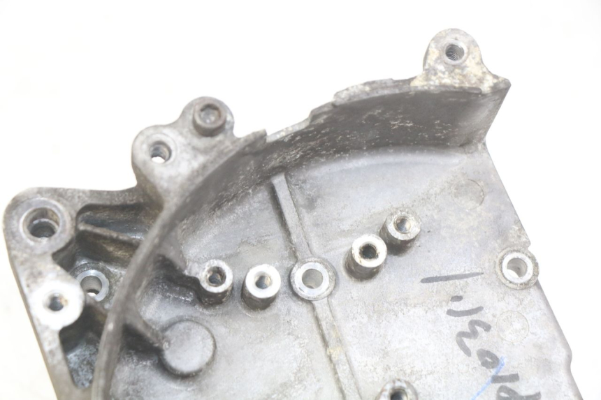 photo de STATOR COVER PEUGEOT CITYSTAR AIR 125 (2014 - 2017) - Fixing points details