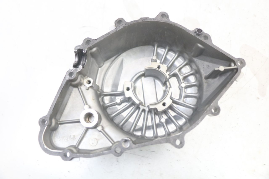 photo de STATOR COVER YAMAHA FJR ABS 1300 (2006 - 2012) - Surface and material condition