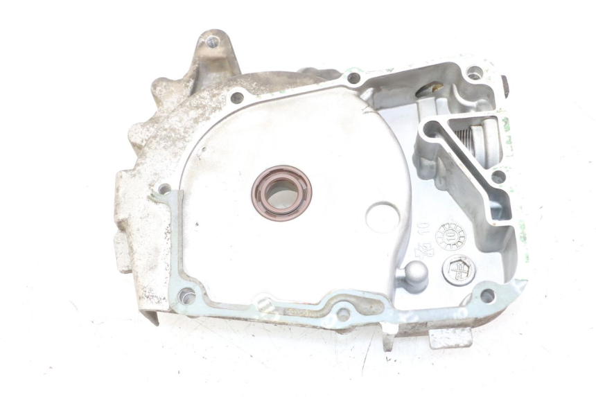 photo de STATOR COVER PEUGEOT KISBEE 4T 50 (2010 - 2017) - Technical close-up