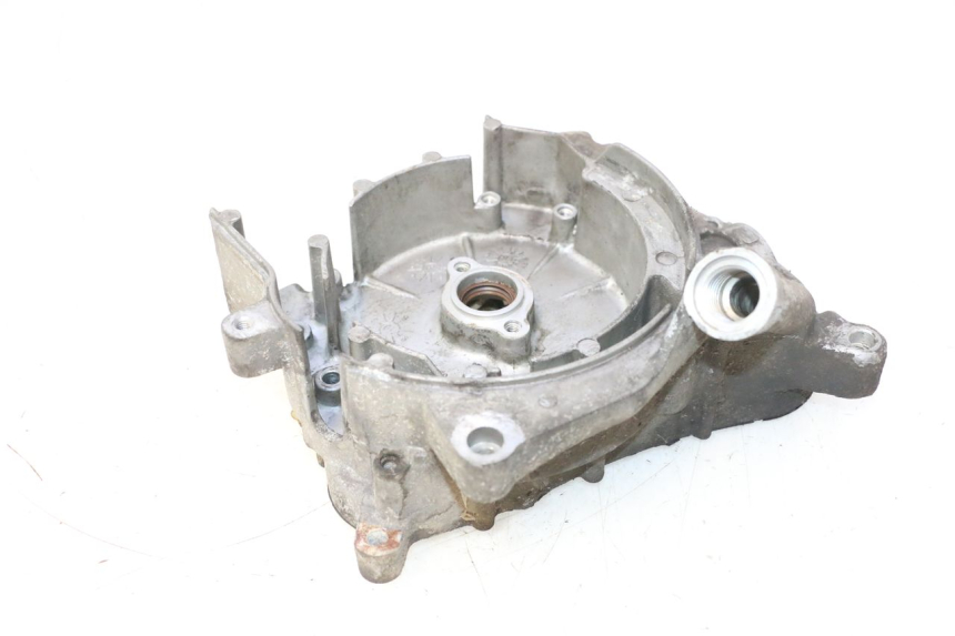 photo de STATOR COVER KYMCO LIKE 125 (2009 - 2016) - Fixing points details