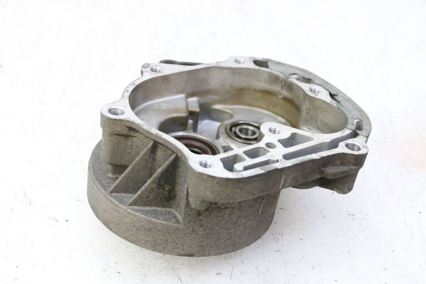 photo de REAR WHEEL SHAFT COVER SYM CROX 4T 50 (2016 - 2023) - Technical close-up