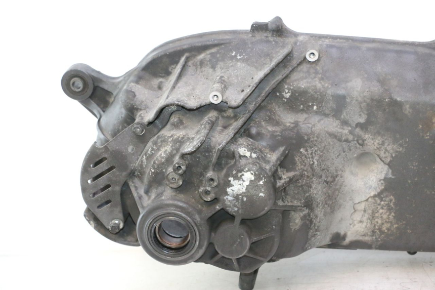 photo de REAR WHEEL SHAFT COVER HONDA FJS SILVER WING SILVERWING 400 (2005 - 2008) - Surface and material condition