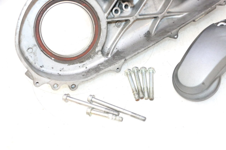photo de REAR WHEEL SHAFT COVER HONDA FJS SILVER WING SILVERWING 400 (2005 - 2008) - Markings and original references