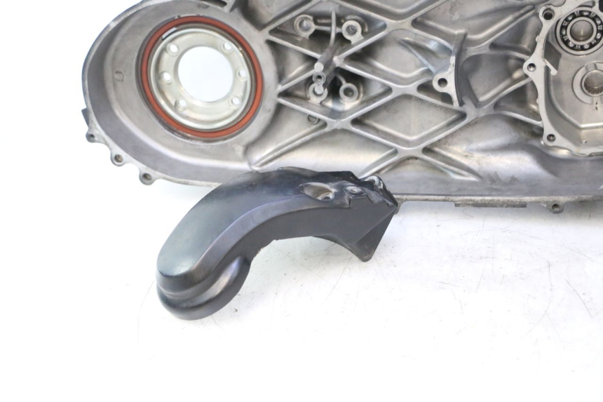 photo de REAR WHEEL SHAFT COVER HONDA FJS SILVER WING SILVERWING 400 (2005 - 2008) - Component zoom