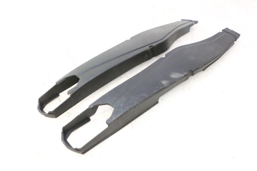 photo de REAR WHEEL SHAFT COVER HUSABERG TE 250 (2011 - 2014) - Zoom on usage condition