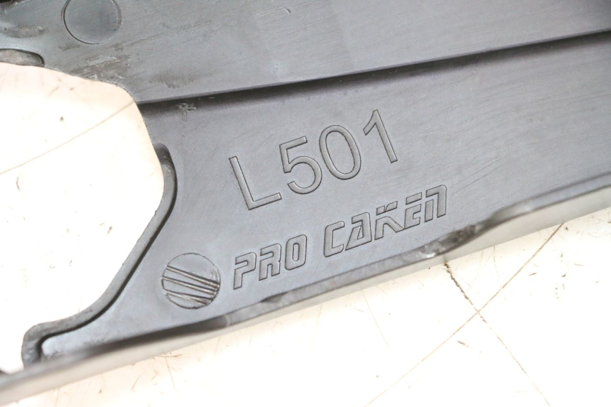 photo de REAR WHEEL SHAFT COVER HUSABERG TE 250 (2011 - 2014) - Fixing points details