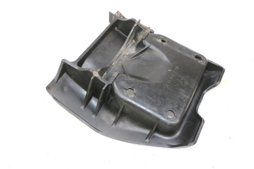 photo de REAR WHEEL SHAFT COVER YAMAHA YFM R RAPTOR 250 (2008 - 2014) - Technical close-up