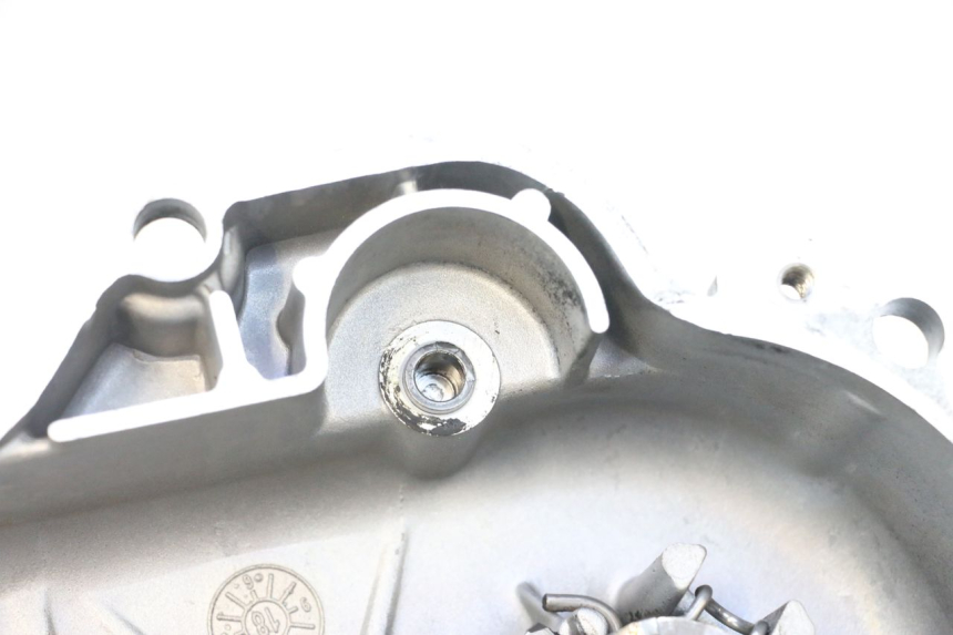 photo de VARIATOR COVER KYMCO AGILITY 4T 50 (2018 - 2022) - Fixing points details