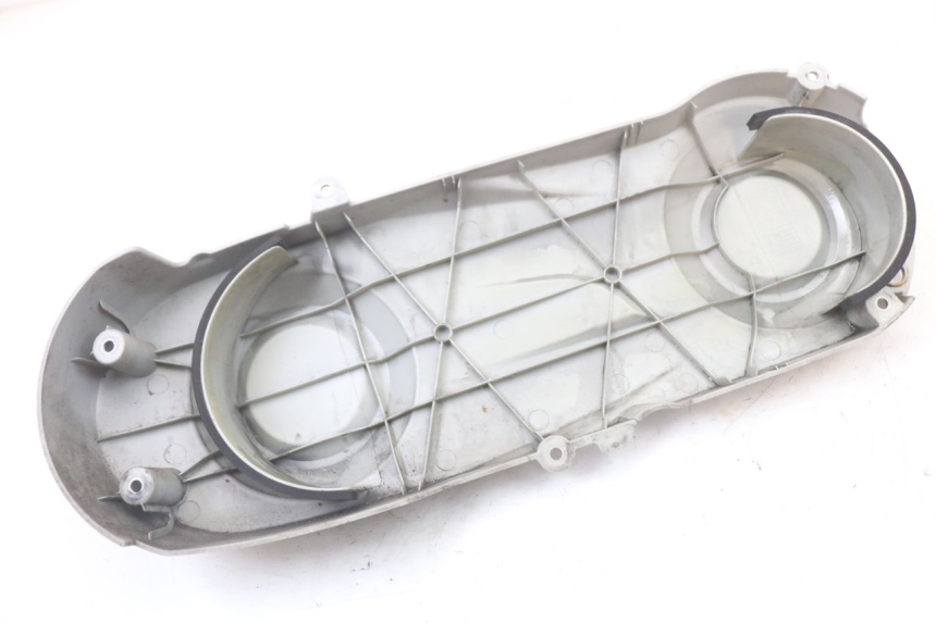 photo de DRIVE BELT COVER PEUGEOT E-VIVACITY 1 (2012 - 2018) - Fixing points details