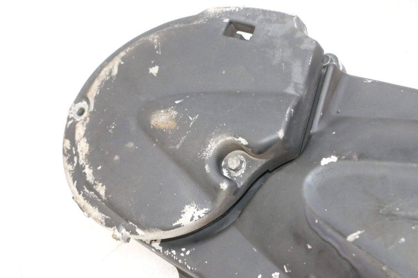 photo de VARIATOR COVER HONDA FES S-WING SWING ABS 125 (2007 - 2015) - Fixing points details